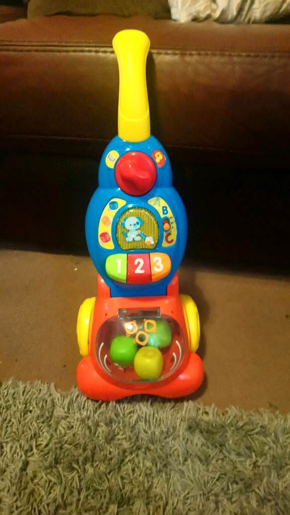 vtech hoover toy